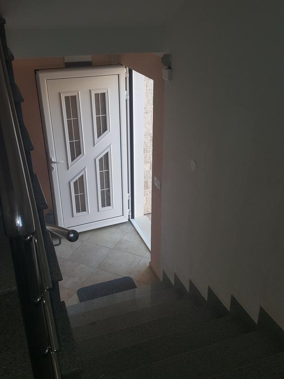 Apartment Vila Mirela Krimovica Exterior photo